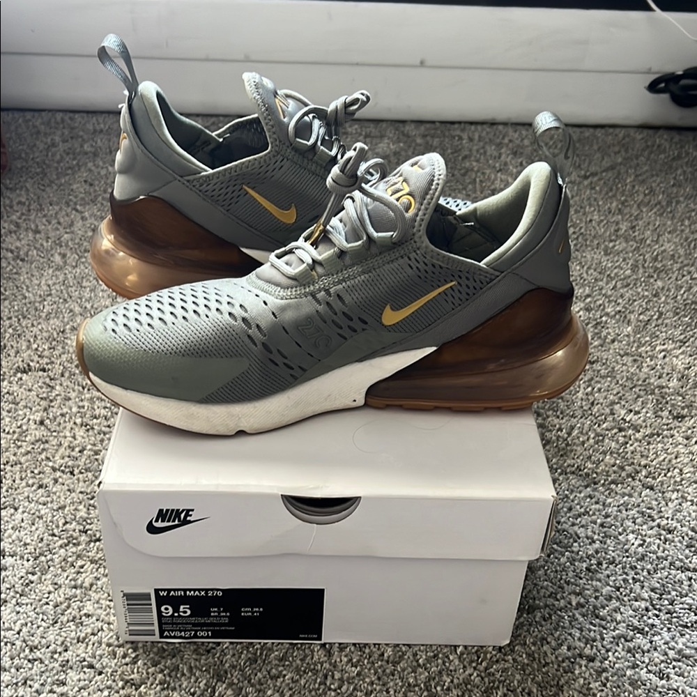 W Nike Air Max 270- Dark Stucco